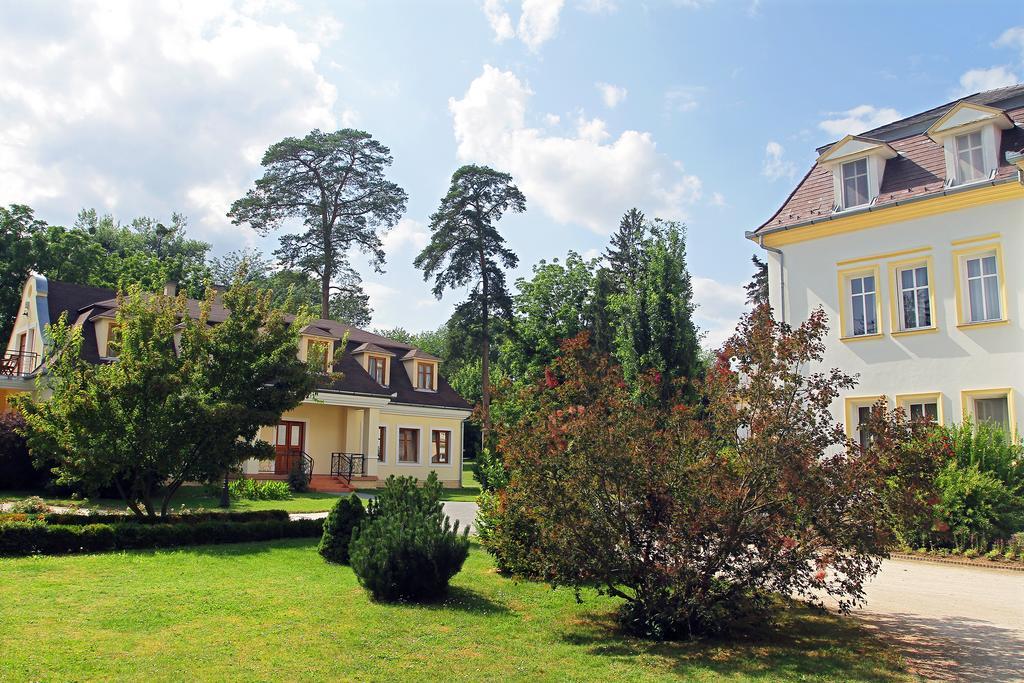 Batthyany Kastelyszallo Zalacsany Exterior photo