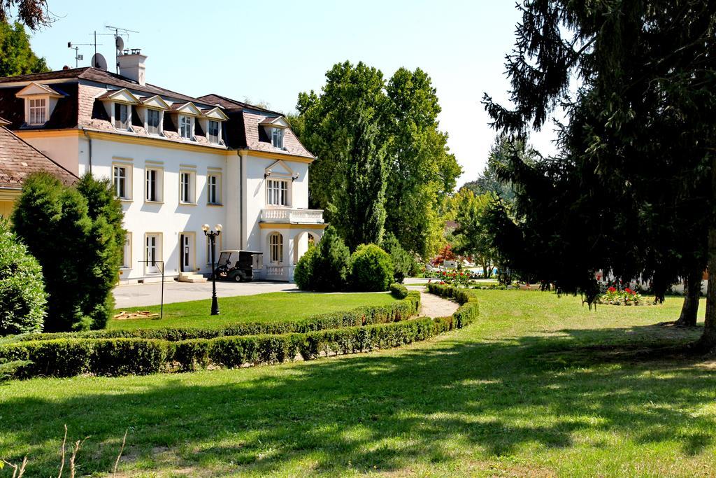 Batthyany Kastelyszallo Zalacsany Exterior photo
